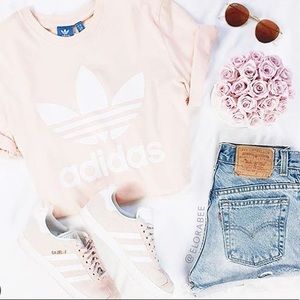 Meet your Posher, Flower